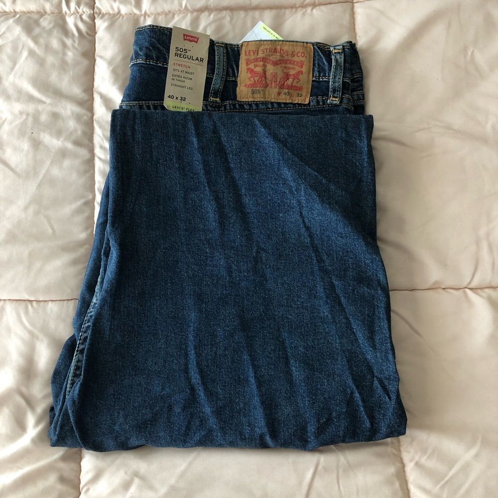 Brand new! Levi’s! No. 505. Size 40 x 32.